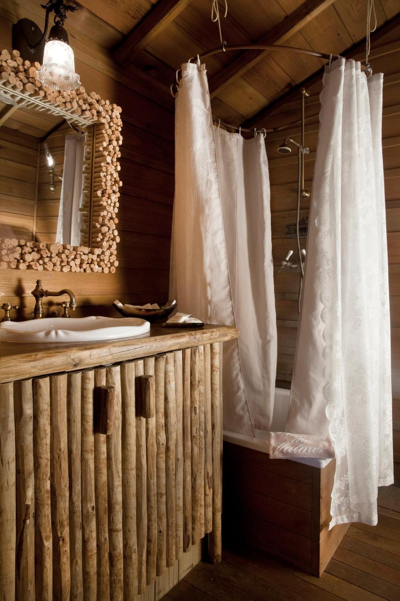 Tree House Access to Spa Private Beach